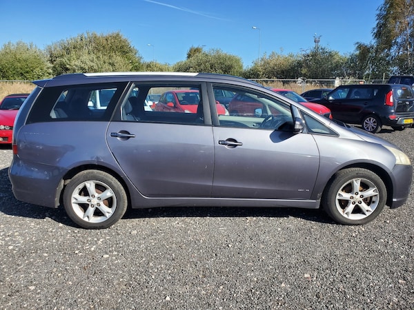 Used Mitsubishi Grandis 2009 for sale - 76263403: Photo 8
