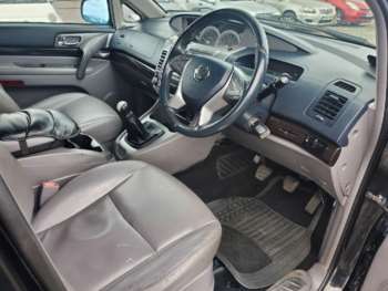 Used Ssangyong Turismo 2015 for sale - 74955757: Photo