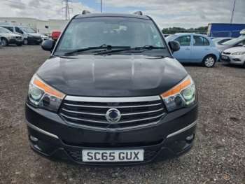 Used Ssangyong Turismo 2015 for sale - 74955757: Photo