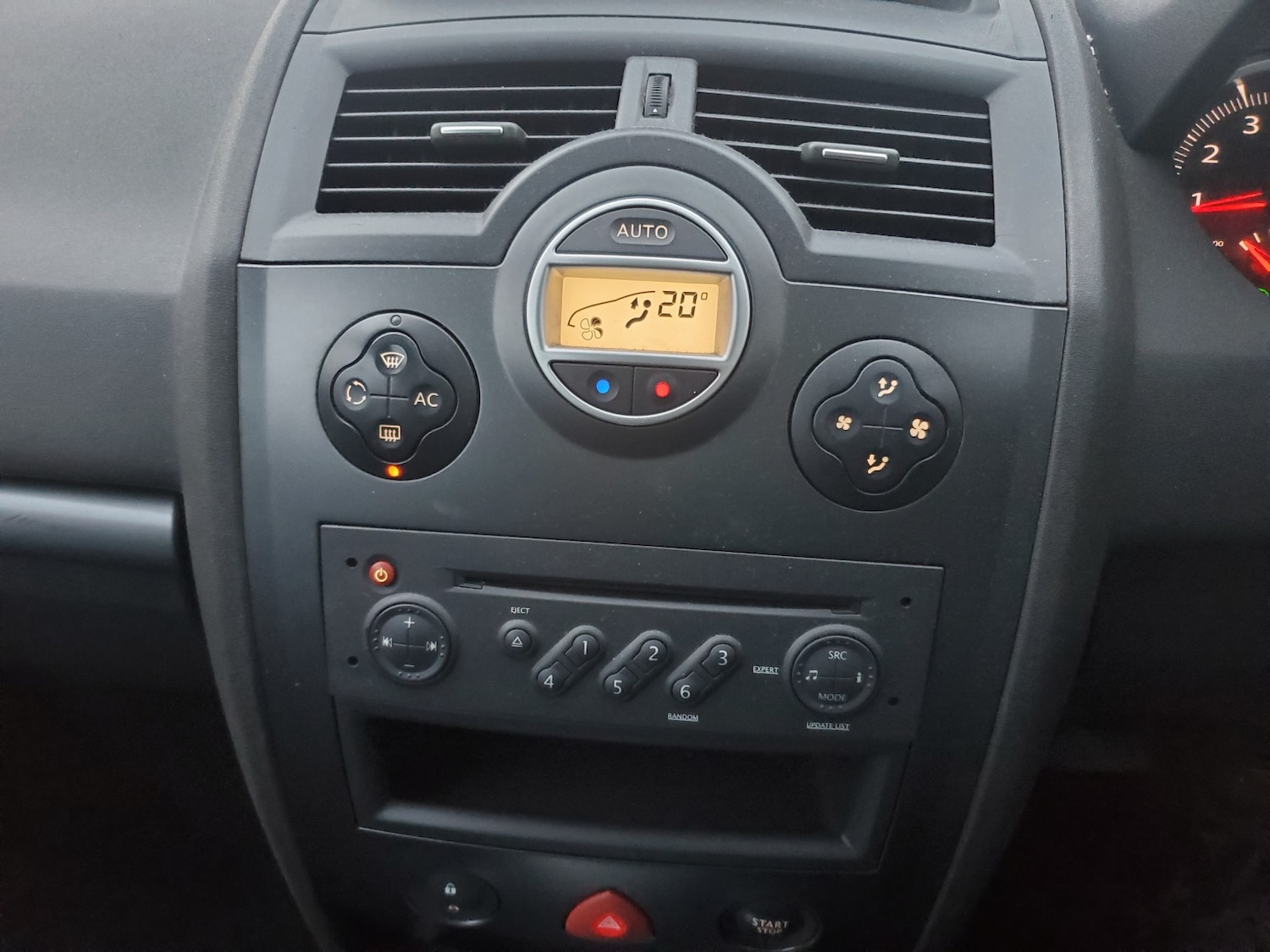 Used Renault Megane 2007 for sale - 76439860: Photo 13