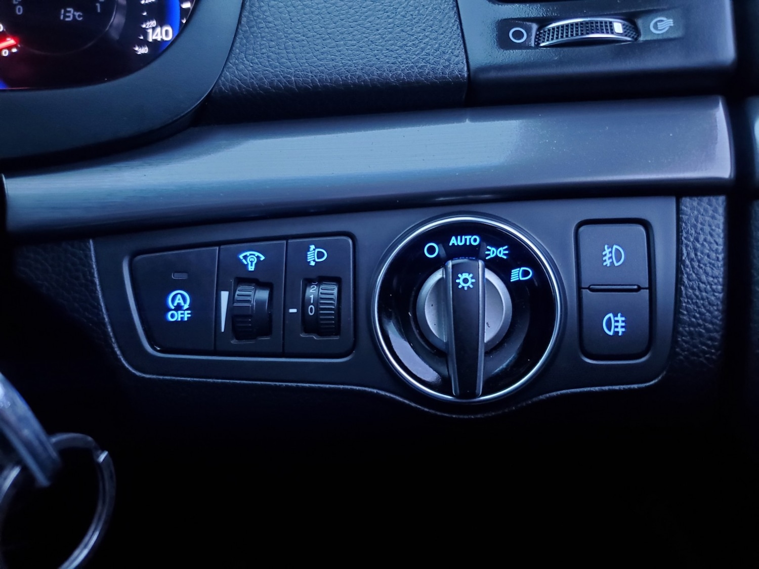 Used Hyundai i40 2015 for sale - 76571189: Photo 18