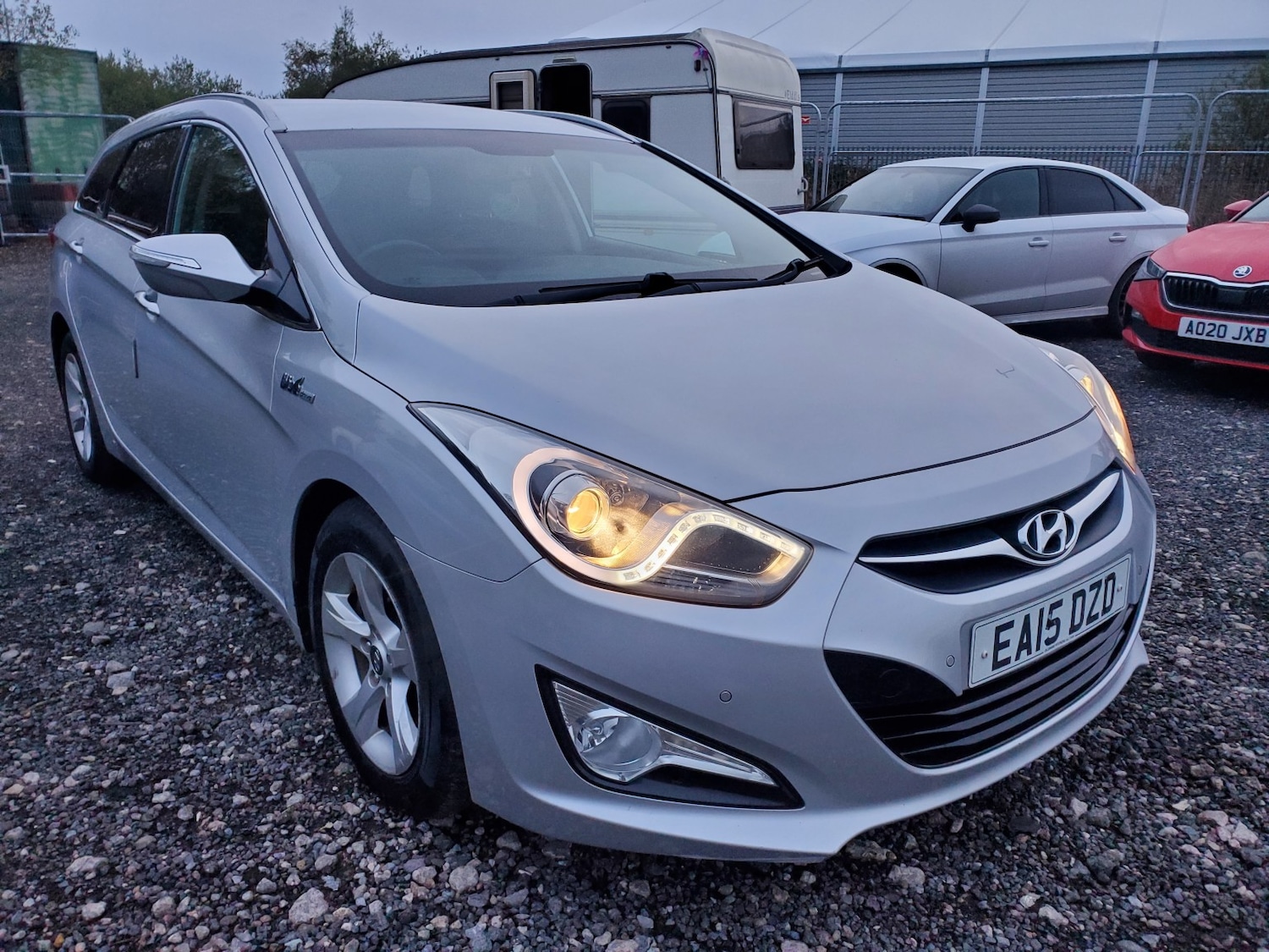 Used Hyundai i40 2015 for sale - 76571189: Photo 2