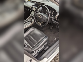 Used Lexus IS 2015 for sale - 75299818: Photo