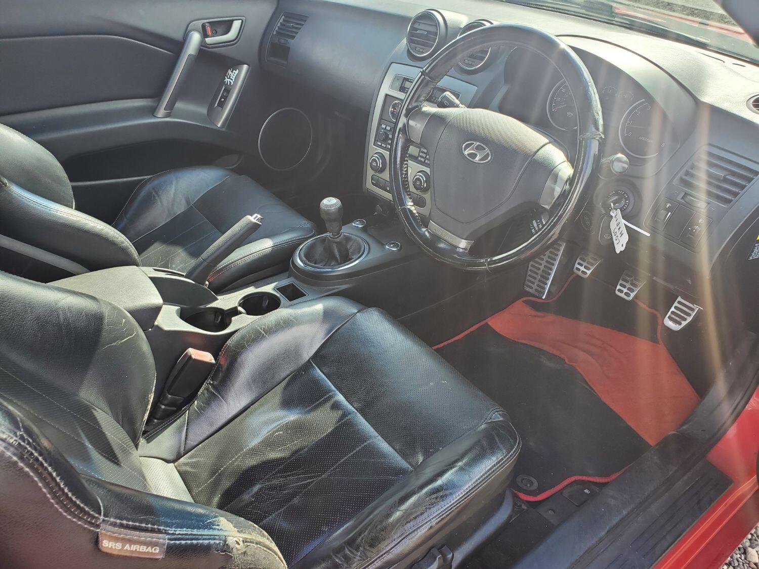 Used Hyundai Coupe 2009 for sale - 76263416: Photo 2