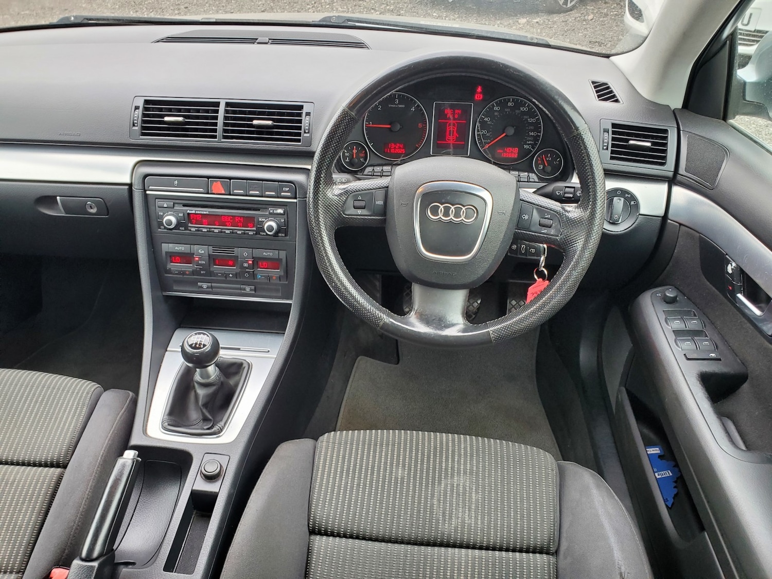 Used Audi A4 2006 for sale - 77014771: Photo 2