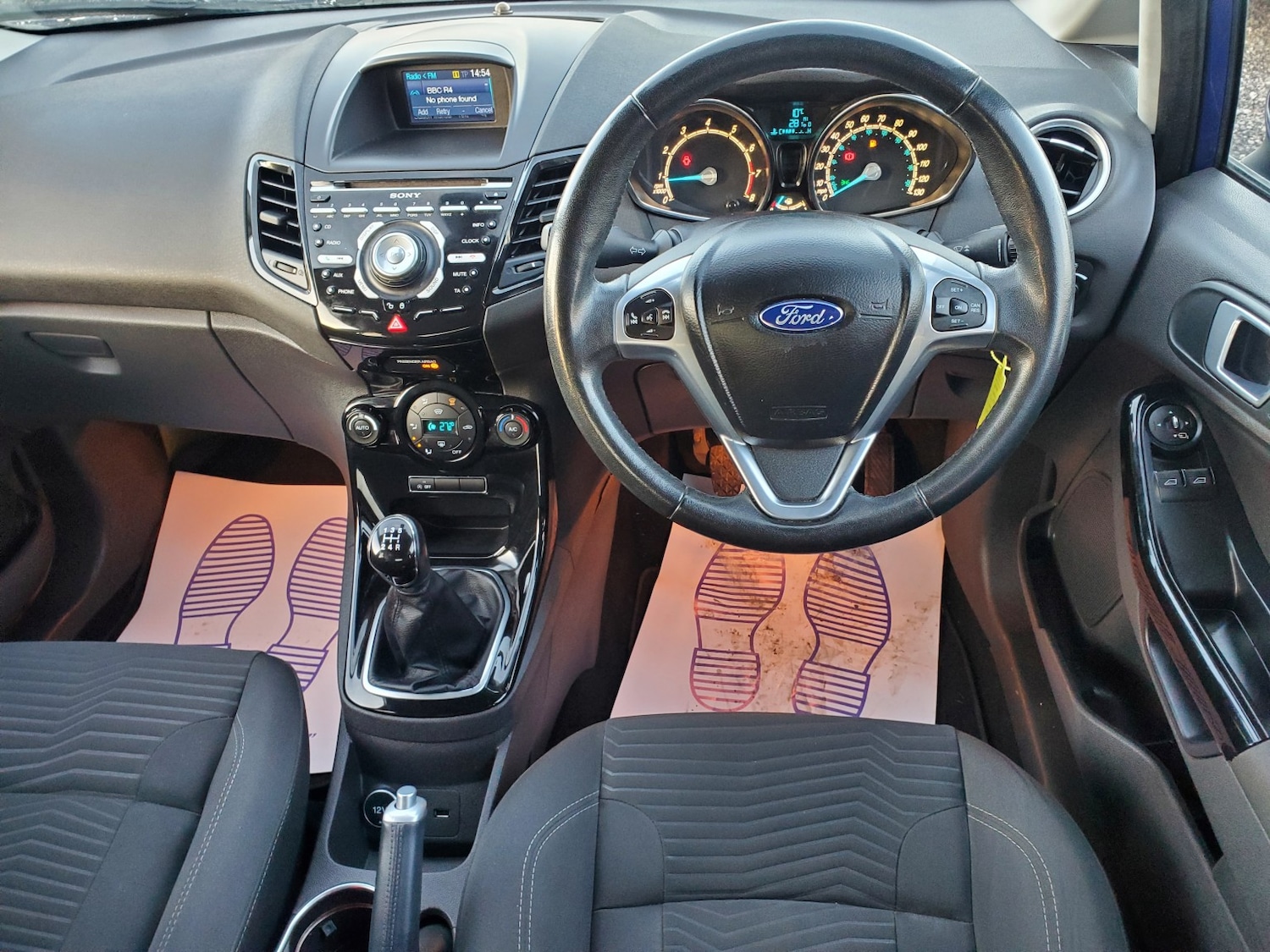 Used Ford Fiesta 2014 for sale - 76799277: Photo 2