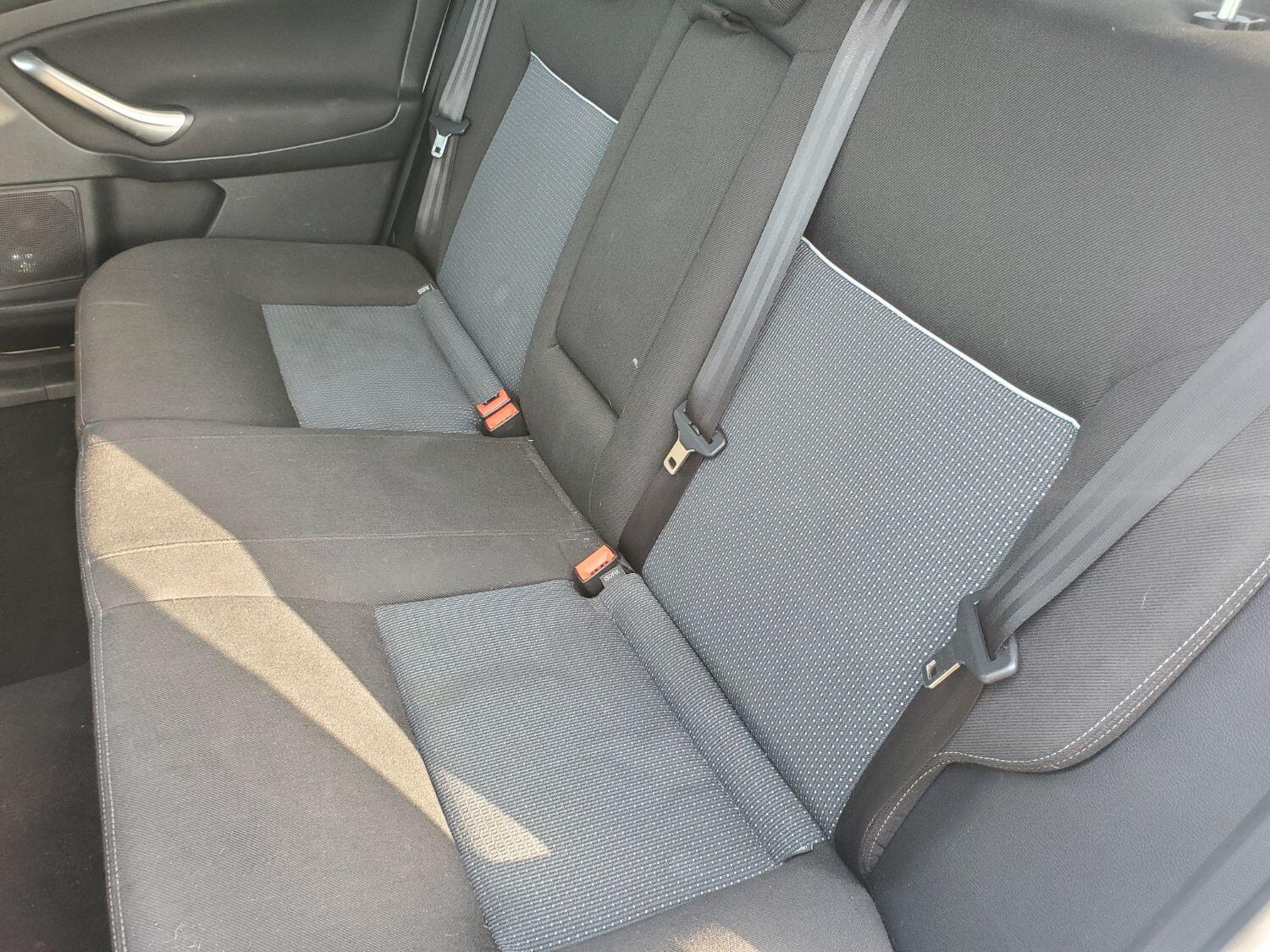 Used Ford Mondeo 2012 for sale - 76263399: Photo 17