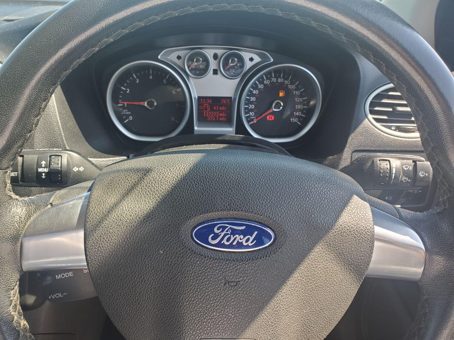 Used Ford Focus 2009 for sale - 76263401: Photo 11