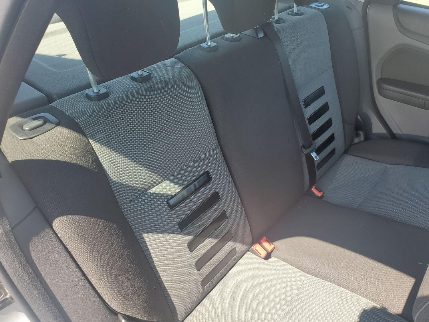 Used Ford Focus 2009 for sale - 76263401: Photo 17