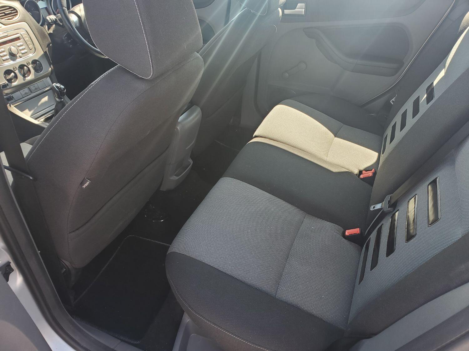 Used Ford Focus 2009 for sale - 76263401: Photo 22