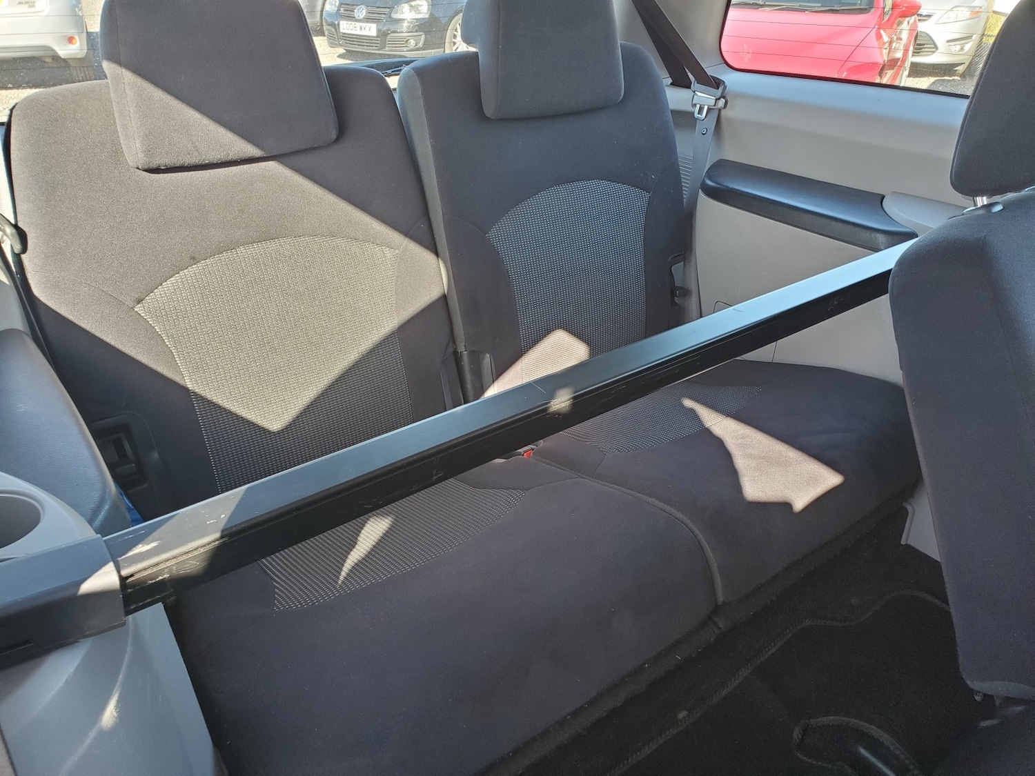 Used Mitsubishi Grandis 2009 for sale - 76821579: Photo 14