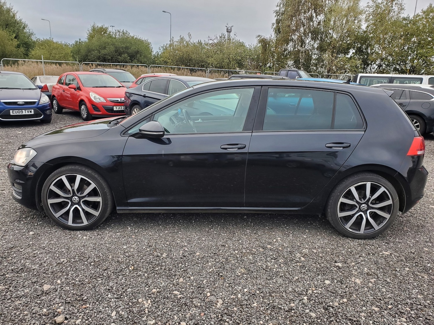 Used Volkswagen Golf 2014 for sale - 76263412: Photo 4
