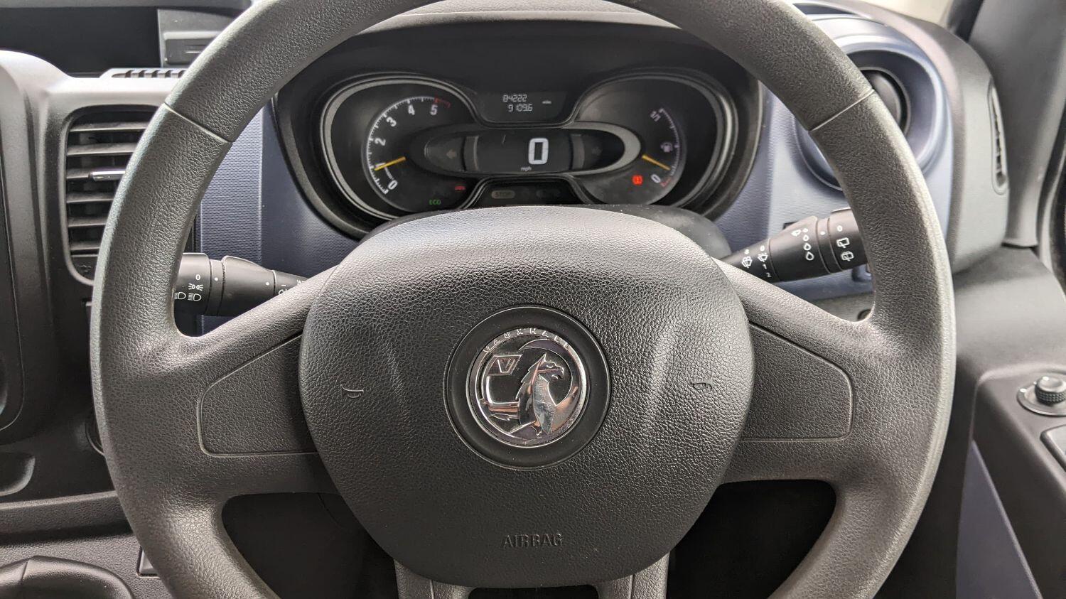 Used Vauxhall Vivaro 2016 for sale - 76263413: Photo 11