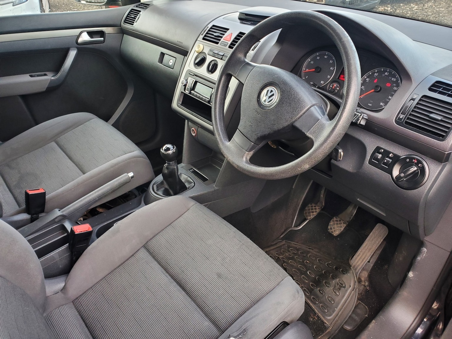 Used Volkswagen Touran 2009 for sale - 76791528: Photo 10