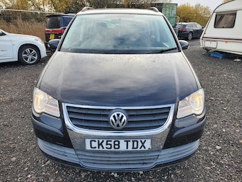 Used Volkswagen Touran 2009 for sale - 76791528: Photo