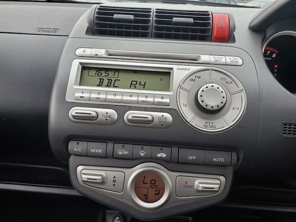 Used Honda Jazz 2007 for sale - 76263390: Photo 14