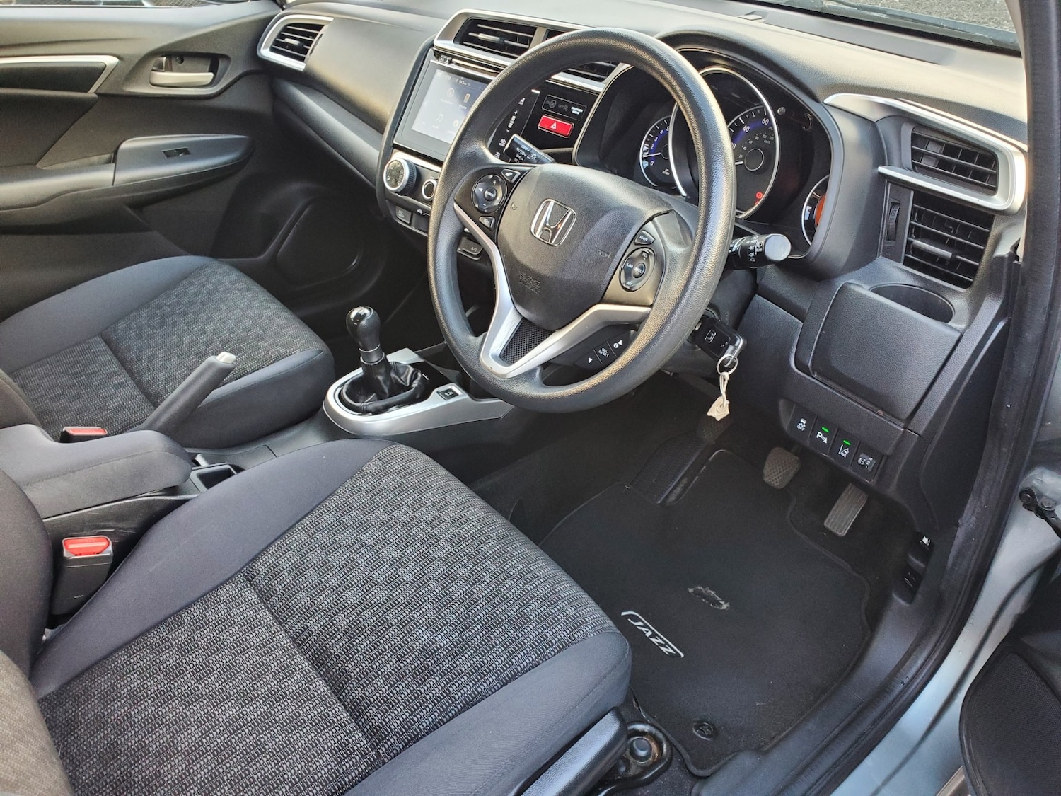 Used Honda Jazz 2016 for sale - 76263398: Photo 10