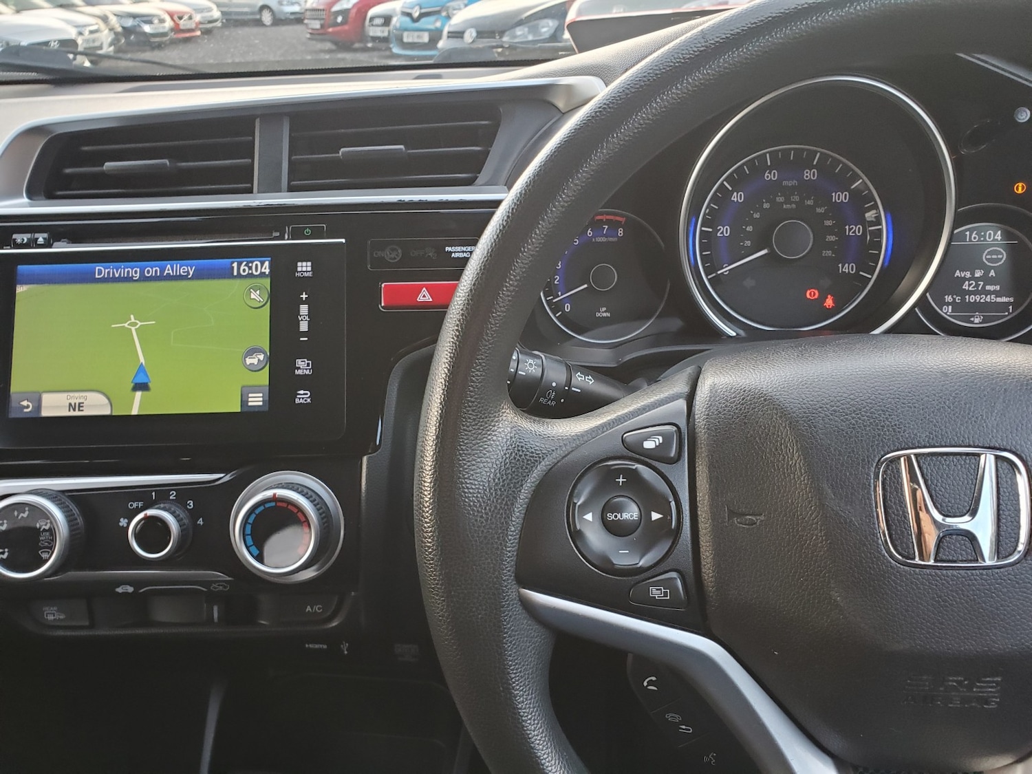 Used Honda Jazz 2016 for sale - 76263398: Photo 11