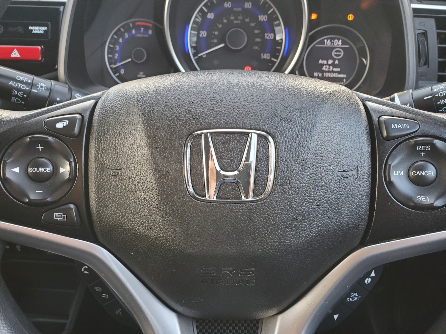 Used Honda Jazz 2016 for sale - 76263398: Photo 15