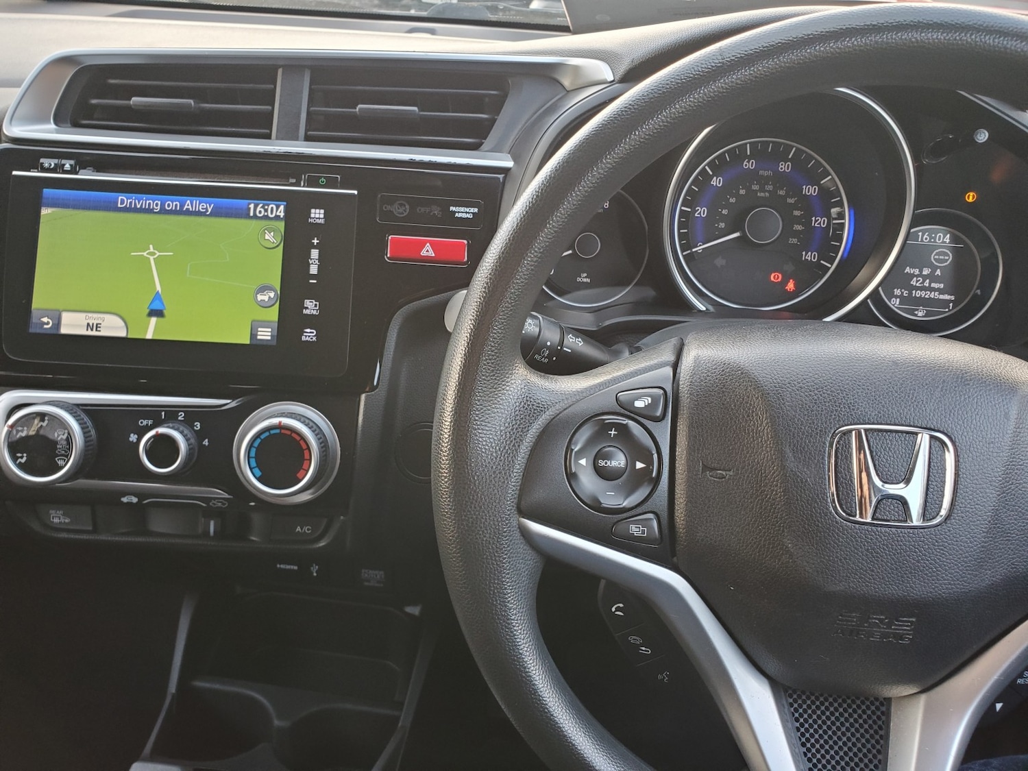 Used Honda Jazz 2016 for sale - 76263398: Photo 19