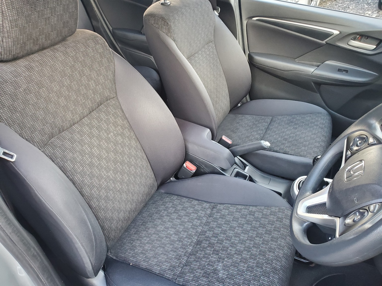 Used Honda Jazz 2016 for sale - 76263398: Photo 24