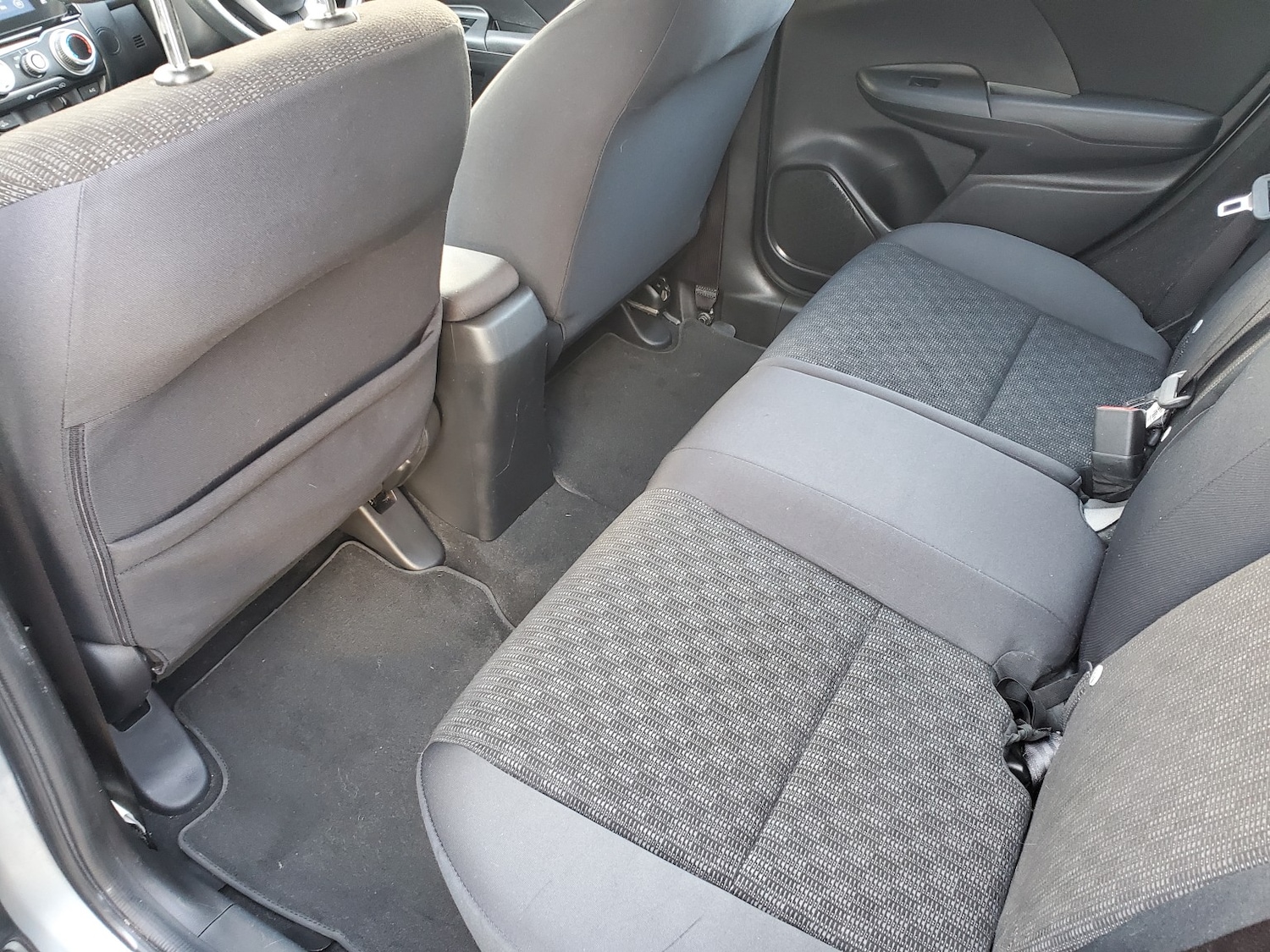 Used Honda Jazz 2016 for sale - 76263398: Photo 27