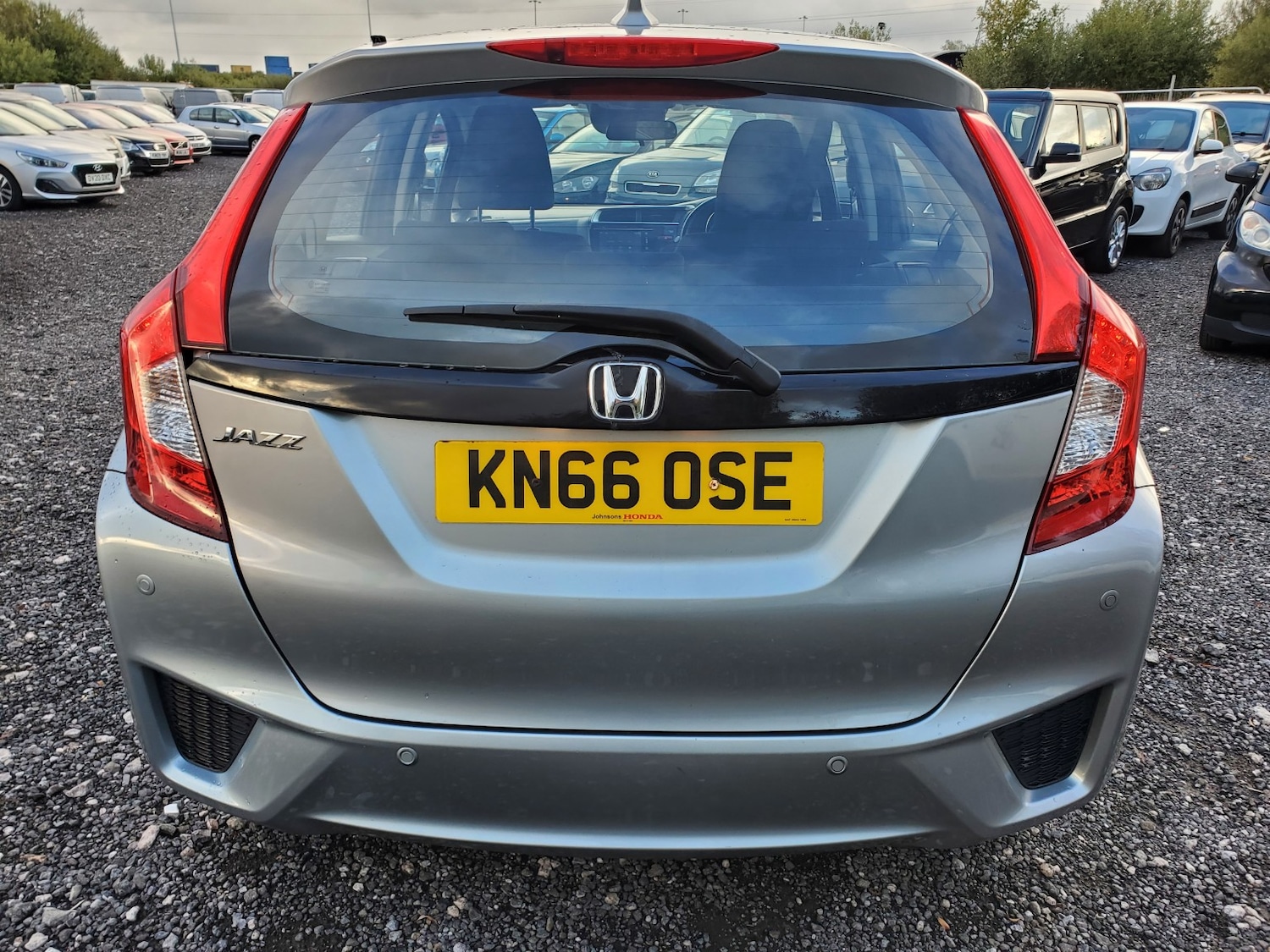 Used Honda Jazz 2016 for sale - 76263398: Photo 7