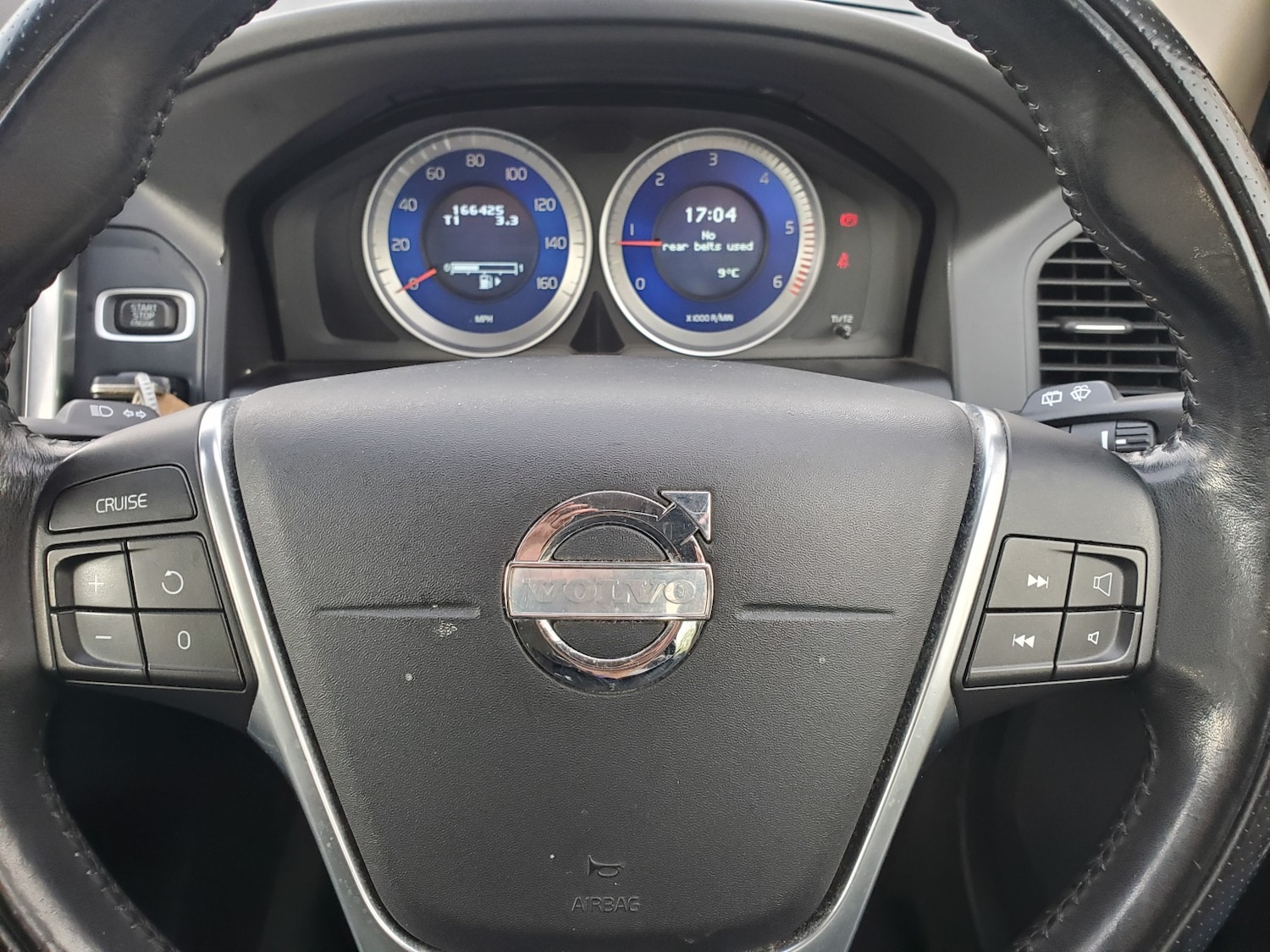 Used Volvo XC60 2012 for sale - 76358180: Photo 19