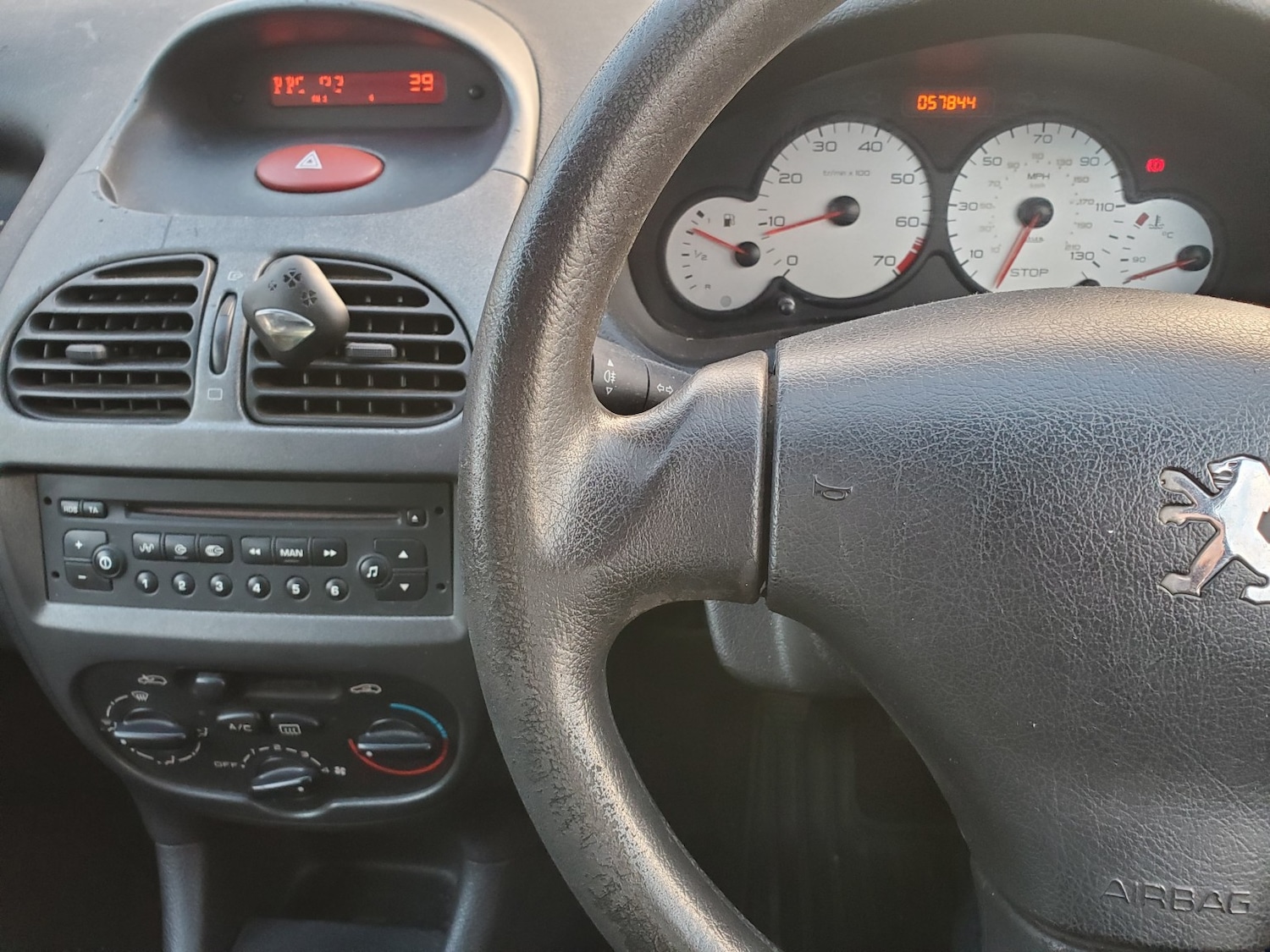 Used Peugeot 206 2004 for sale - 77008173: Photo 11