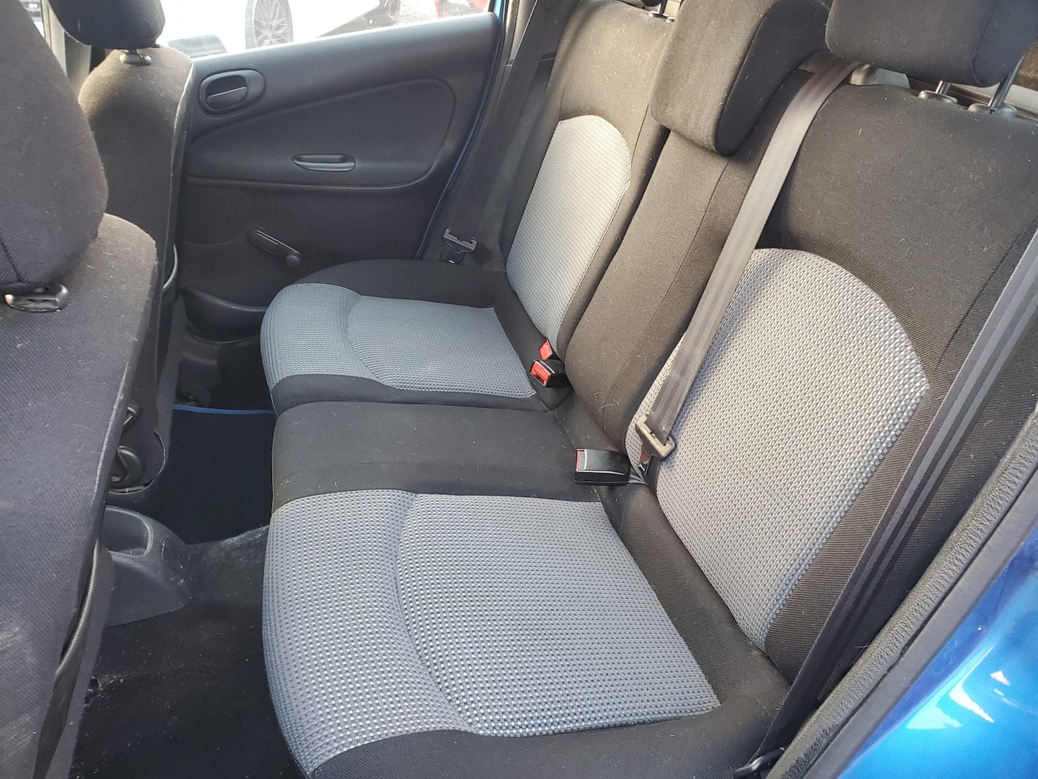 Used Peugeot 206 2004 for sale - 77008173: Photo 19