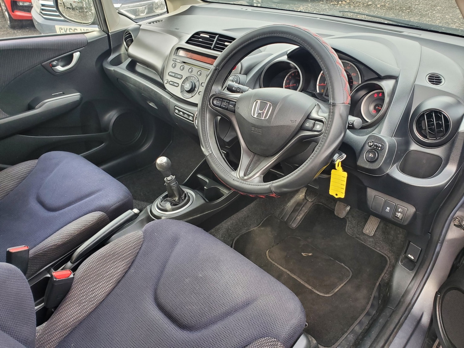 Used Honda Jazz 2011 for sale - 76521128: Photo 10