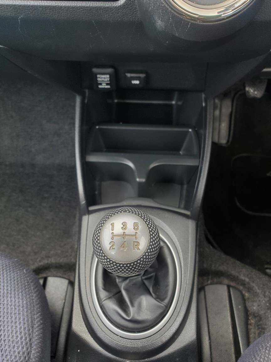 Used Honda Jazz 2011 for sale - 76521128: Photo 13