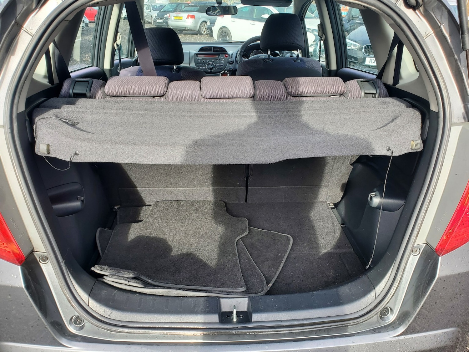 Used Honda Jazz 2011 for sale - 76521128: Photo 25