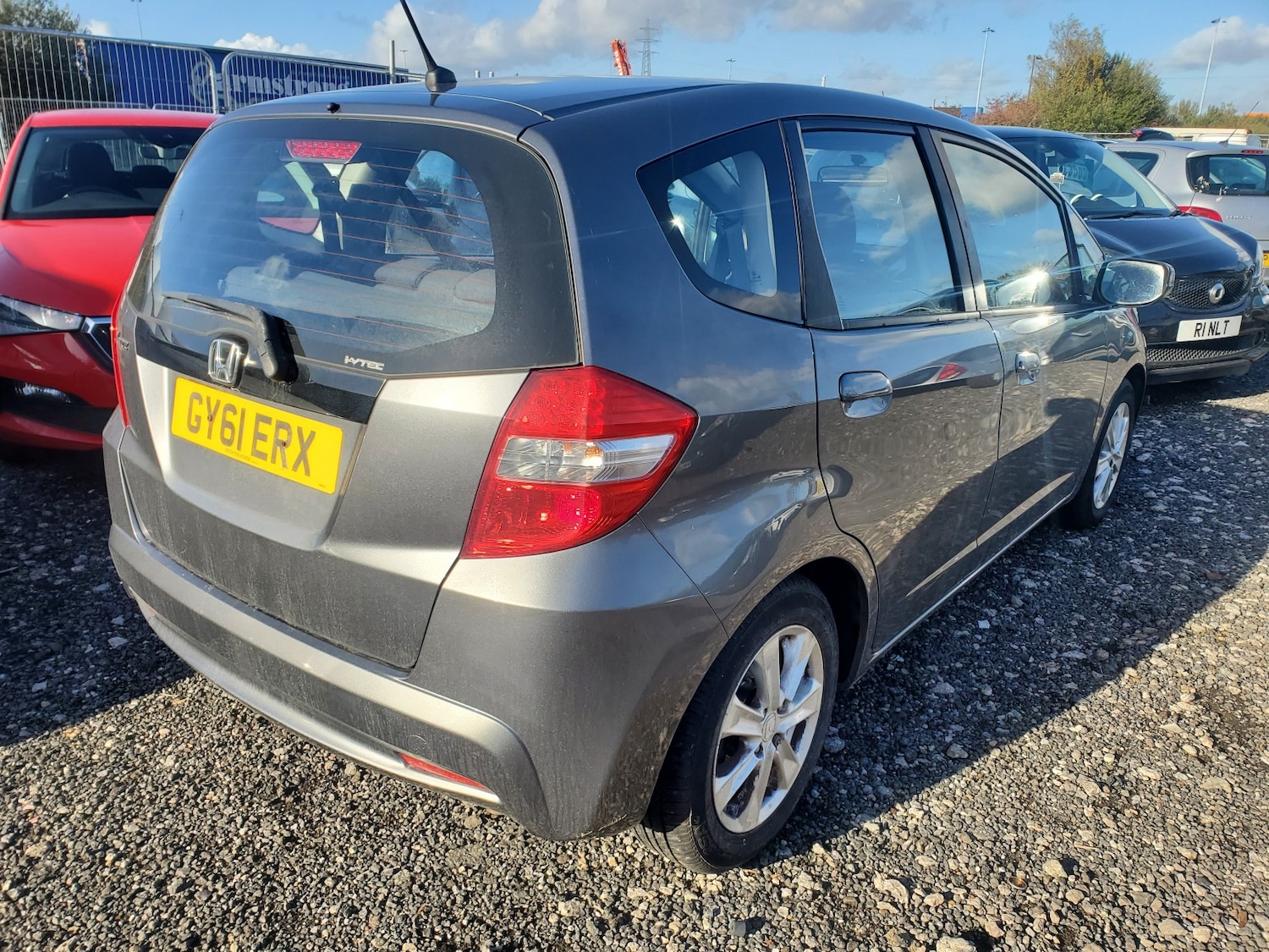 Used Honda Jazz 2011 for sale - 76521128: Photo 3