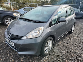 Used Honda Jazz 2011 for sale - 76521128: Photo