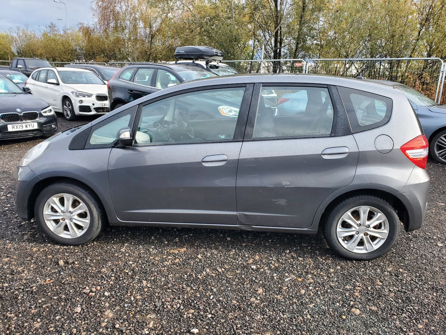 Used Honda Jazz 2011 for sale - 76521128: Photo 5