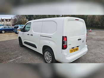 Used Vauxhall Combo 2020 for sale - 76512401: Photo
