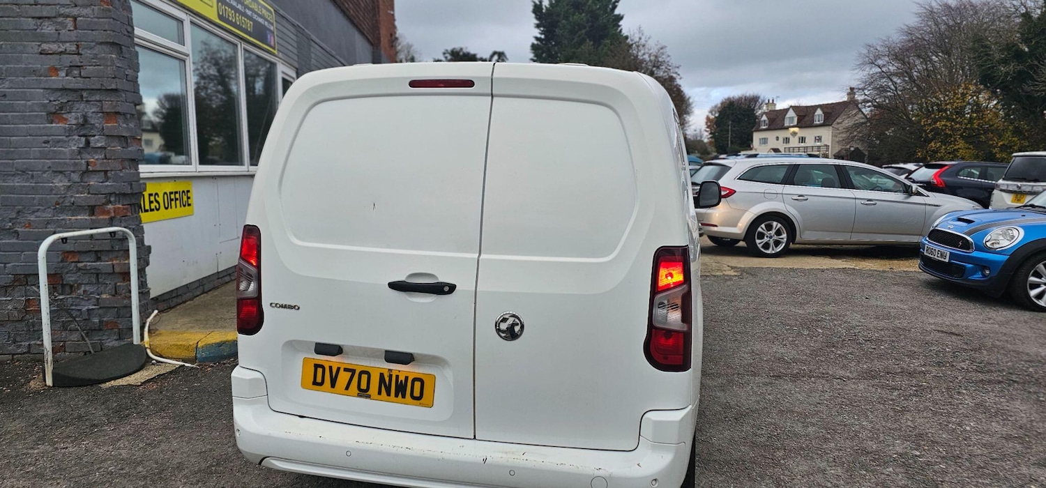 Used Vauxhall Combo 2020 for sale - 76512401: Photo 5