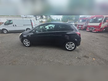 Used Vauxhall Corsa 2011 for sale - 79809001: Photo