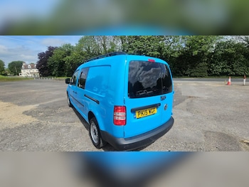 Used Volkswagen Caddy 2015 for sale - 78972354: Photo