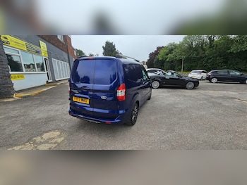 Used Ford Transit Courier 2017 for sale - 75291660: Photo