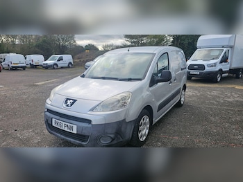 Used Peugeot Partner 2011 for sale - 77549980: Photo