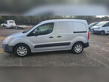 Used Peugeot Partner 2011 for sale - 77549980: Photo