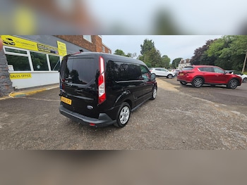 Used Ford Transit Connect 2017 for sale - 75401932: Photo