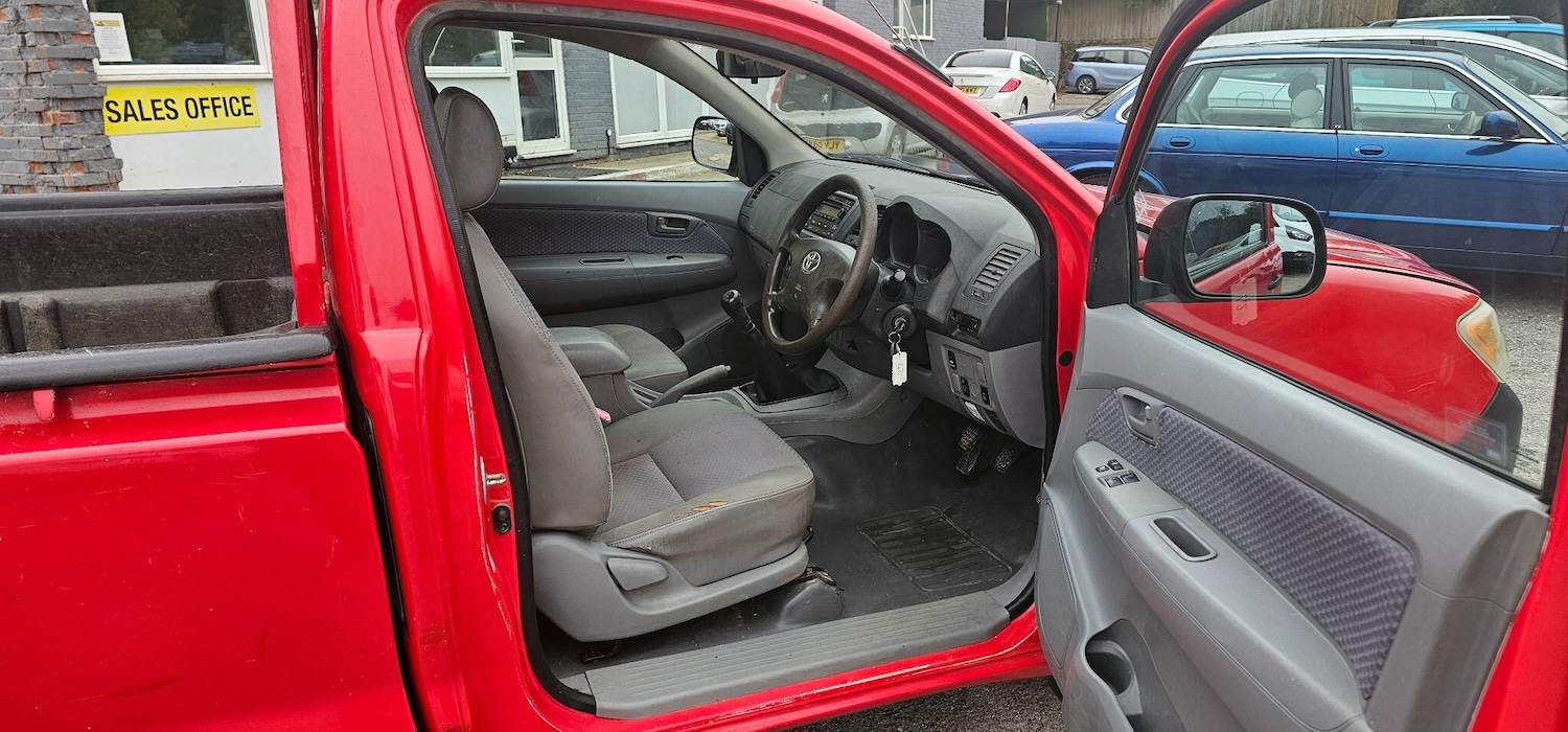 Used Toyota Hilux 2006 for sale - 76152132: Photo 16