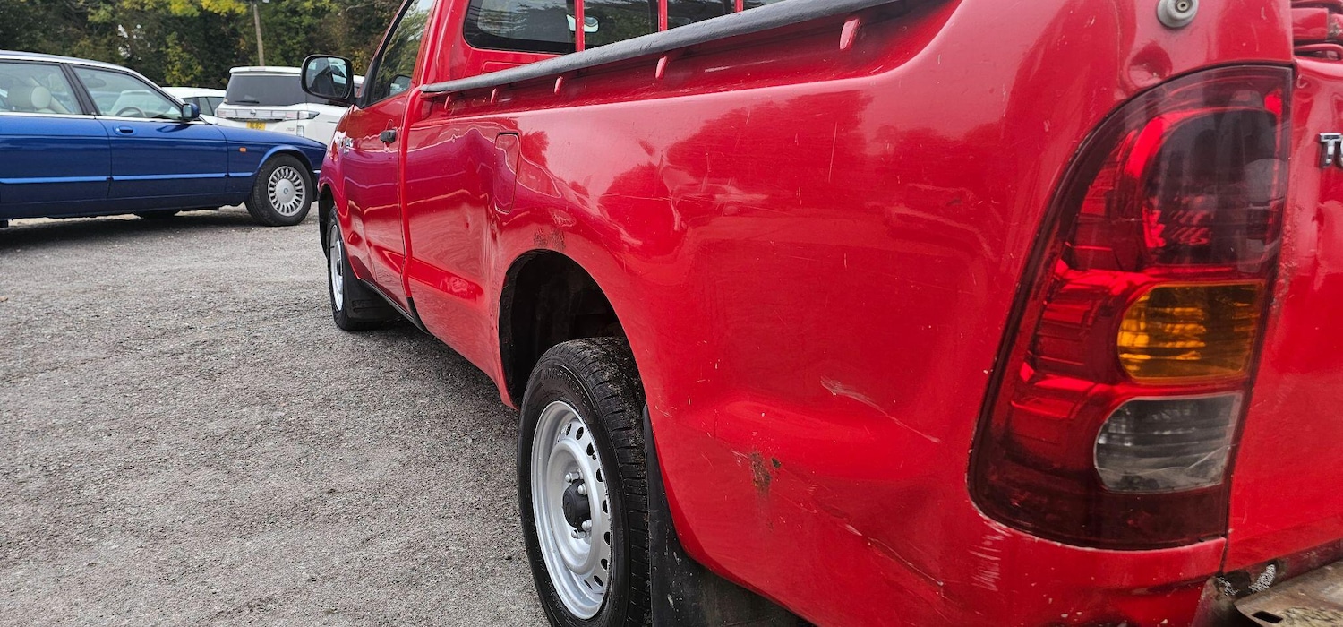 Used Toyota Hilux 2006 for sale - 76152132: Photo 5