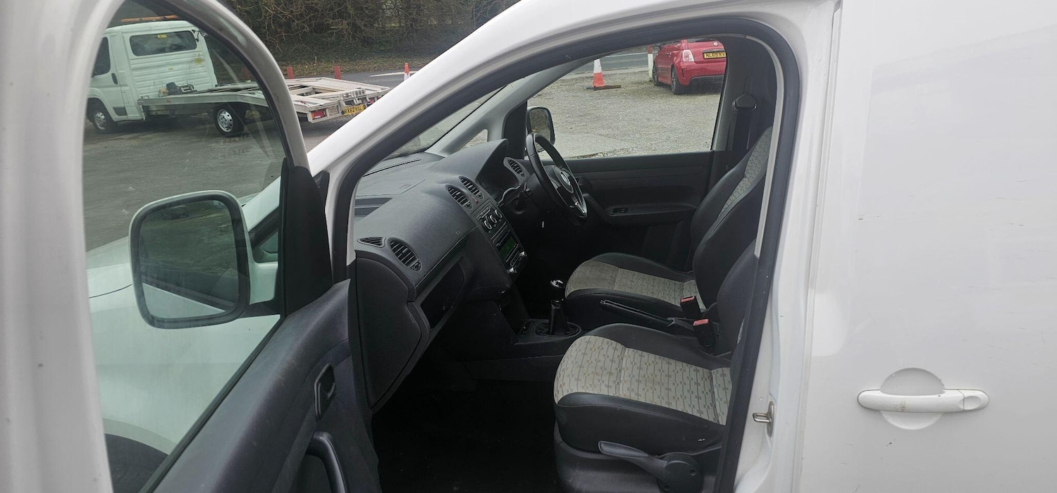 Used Volkswagen Caddy 2013 for sale - 77854027: Photo 15