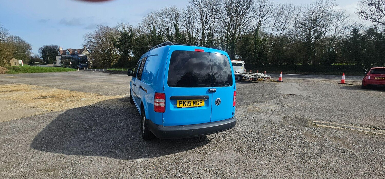Used Volkswagen Caddy 2015 for sale - 77823911: Photo 4