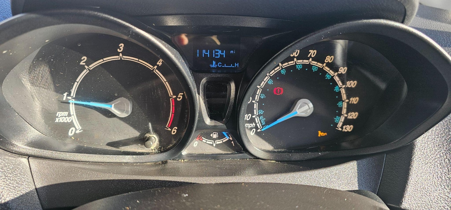 Used Ford Transit Courier 2015 for sale - 76700839: Photo 6