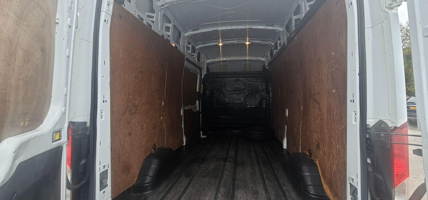 Used Ford Transit 2019 for sale - 76994297: Photo 5